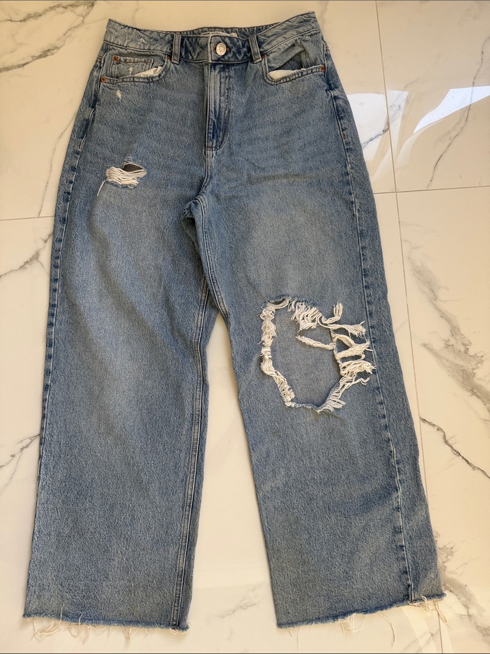 Garage High Rise Wide Leg Distressed Jeans Light Wash Raw Hem 29